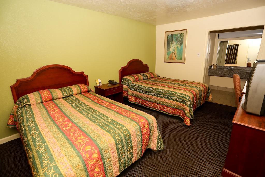 Texas Inn Μπόμοντ Δωμάτιο φωτογραφία